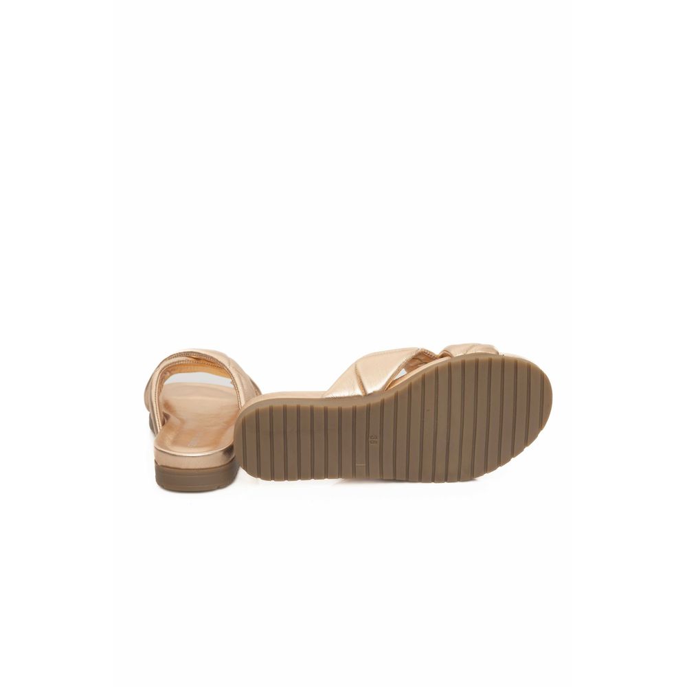 Beige Sandale aus Schaffell für Damen