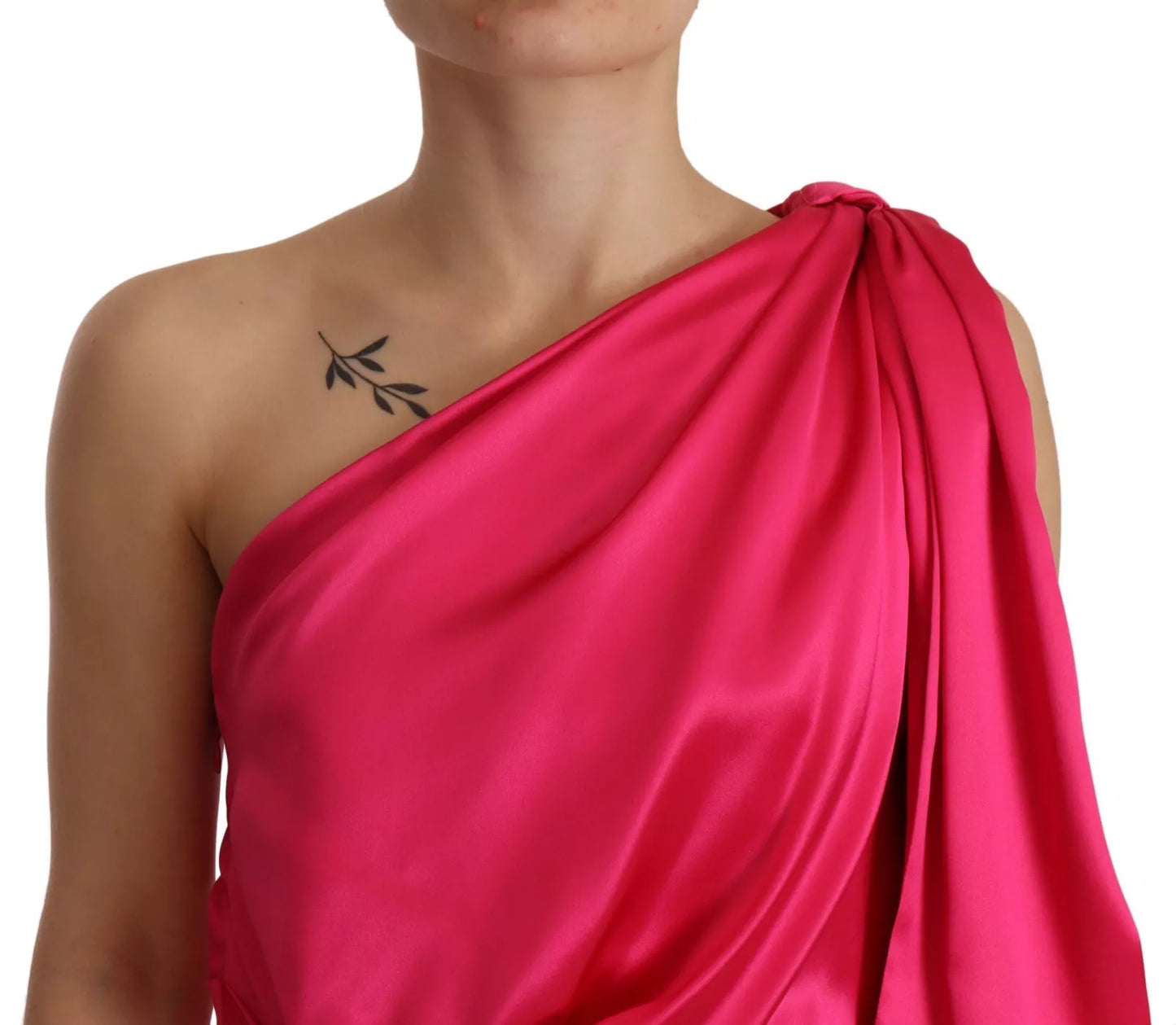 Figurbetontes One-Shoulder-Midikleid aus Seide in Rosa