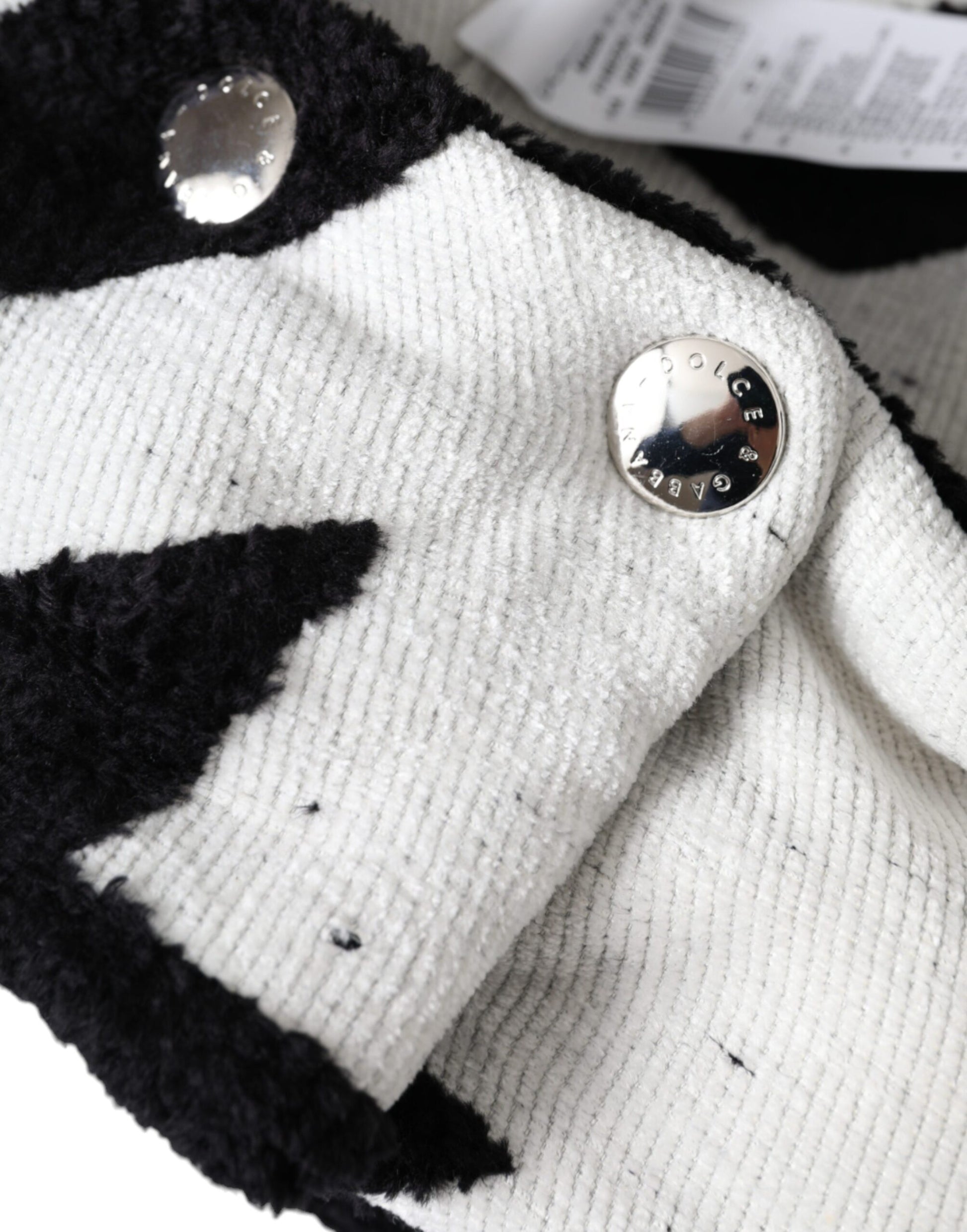 Schwarz-weiße Wollmütze zum Wickeln des ganzen Kopfes