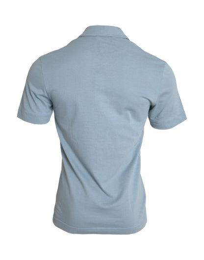 Camiseta polo de algodón con cuello y logotipo en color azul claro