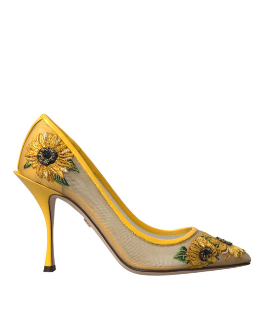 Gelbe Pumps mit Sonnenblumen-Motiv aus Netzstoff