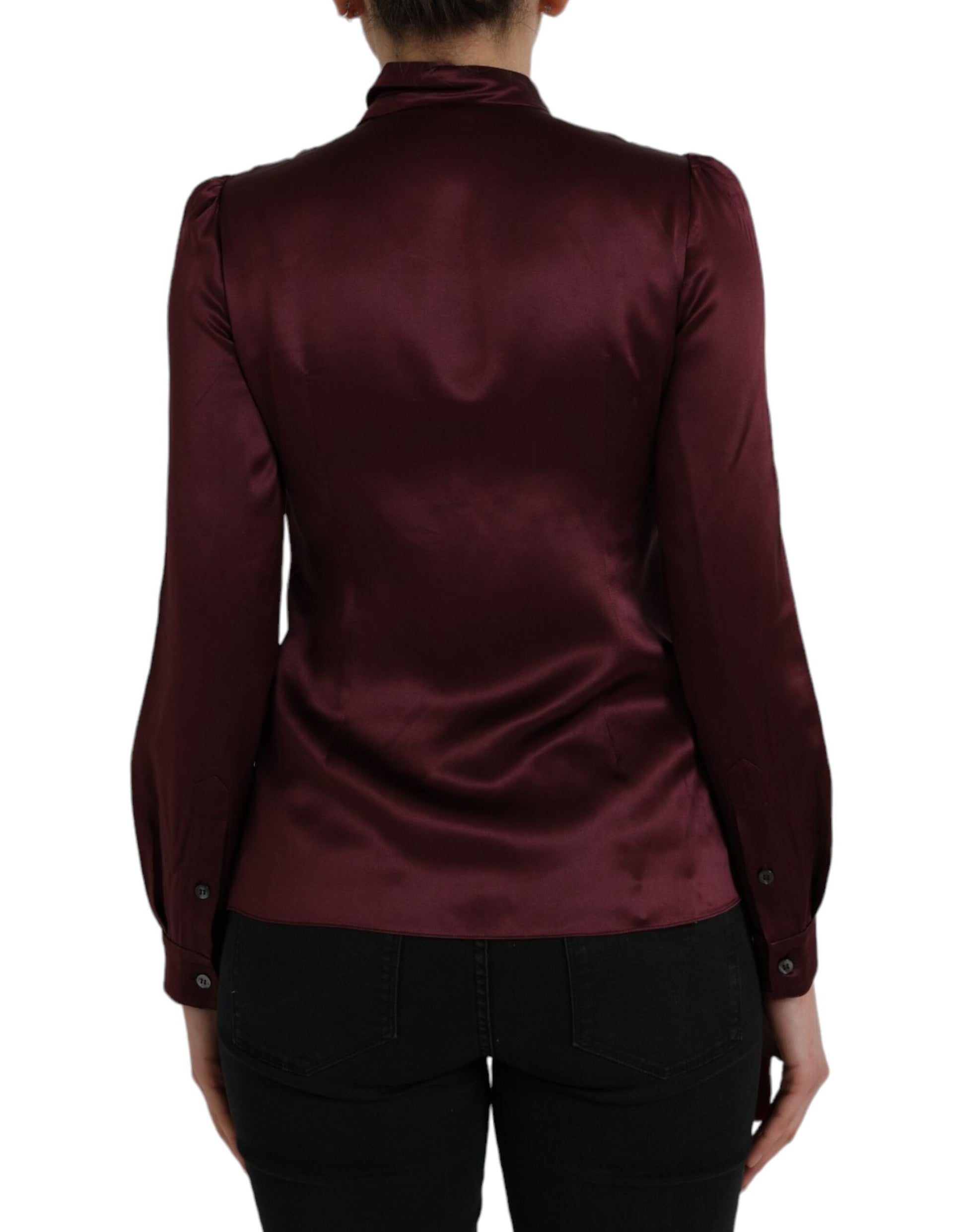 Blusa de manga larga con cuello Ascot en color granate