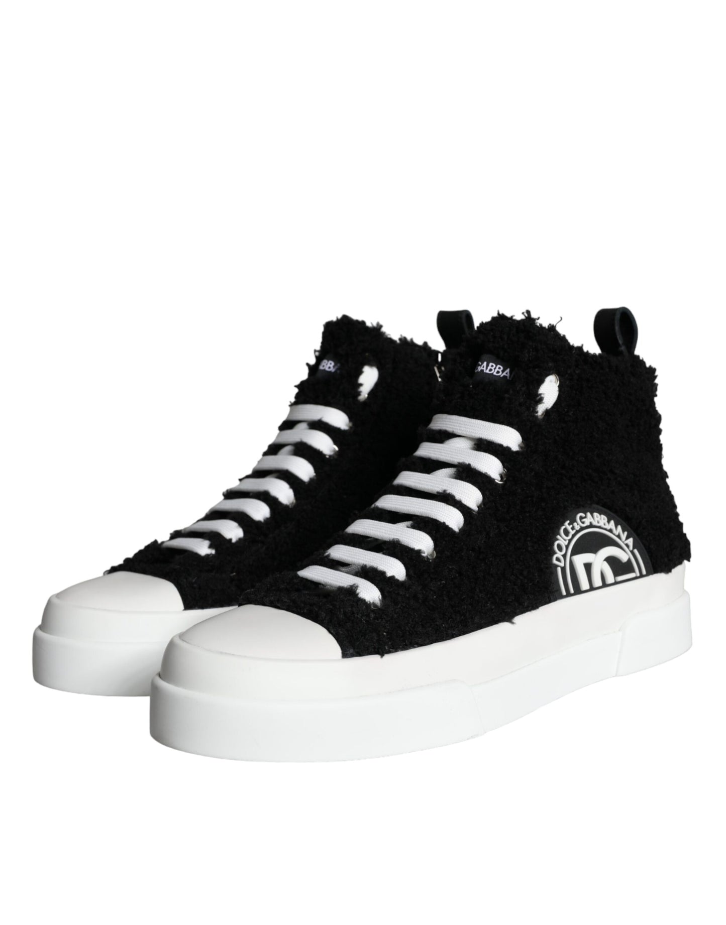 Zapatillas deportivas de caña alta con logo de piel en blanco y negro