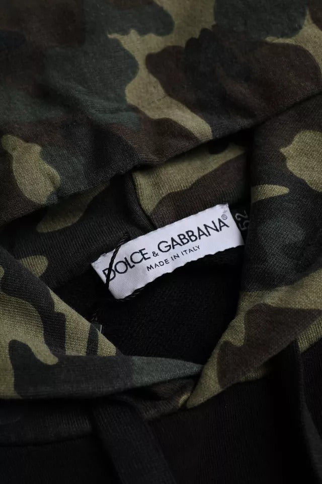 Sudadera con capucha y estampado de camuflaje negro