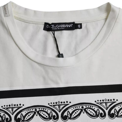 Camiseta de manga corta de algodón con estampado de bandana blanca para hombre