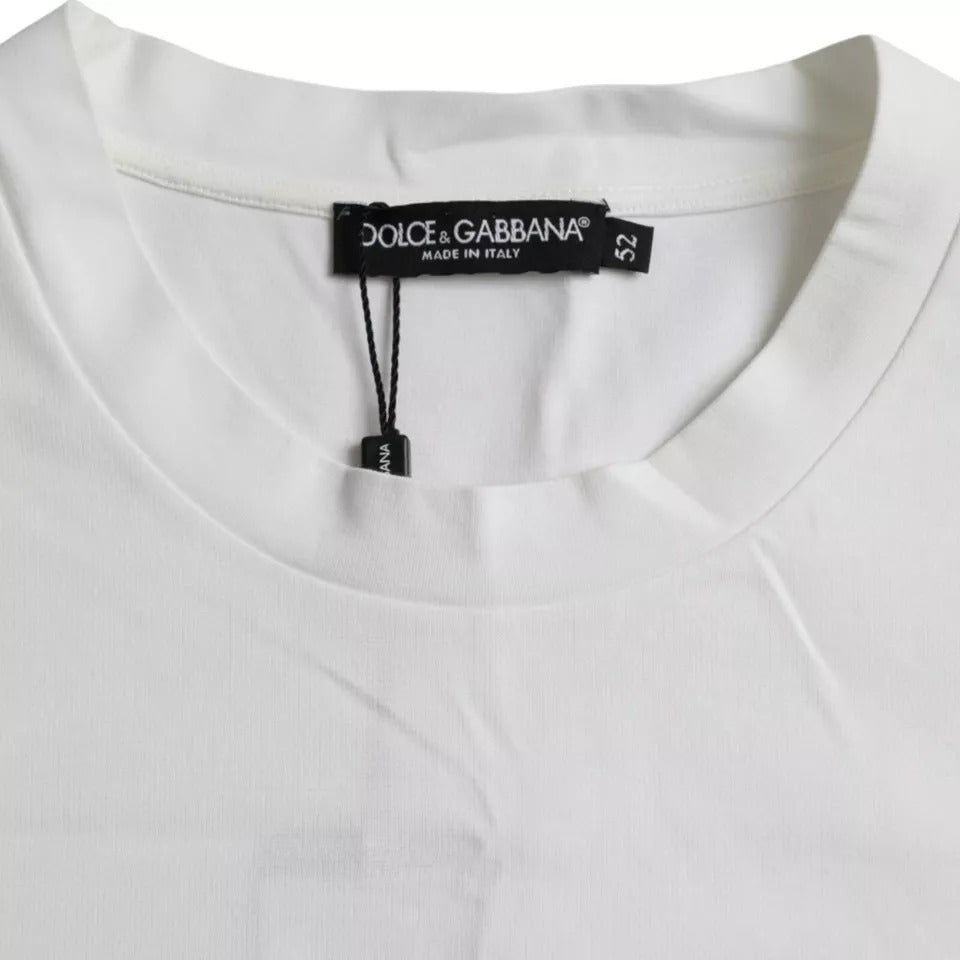 Camiseta de manga corta con cuello redondo y logotipo blanco