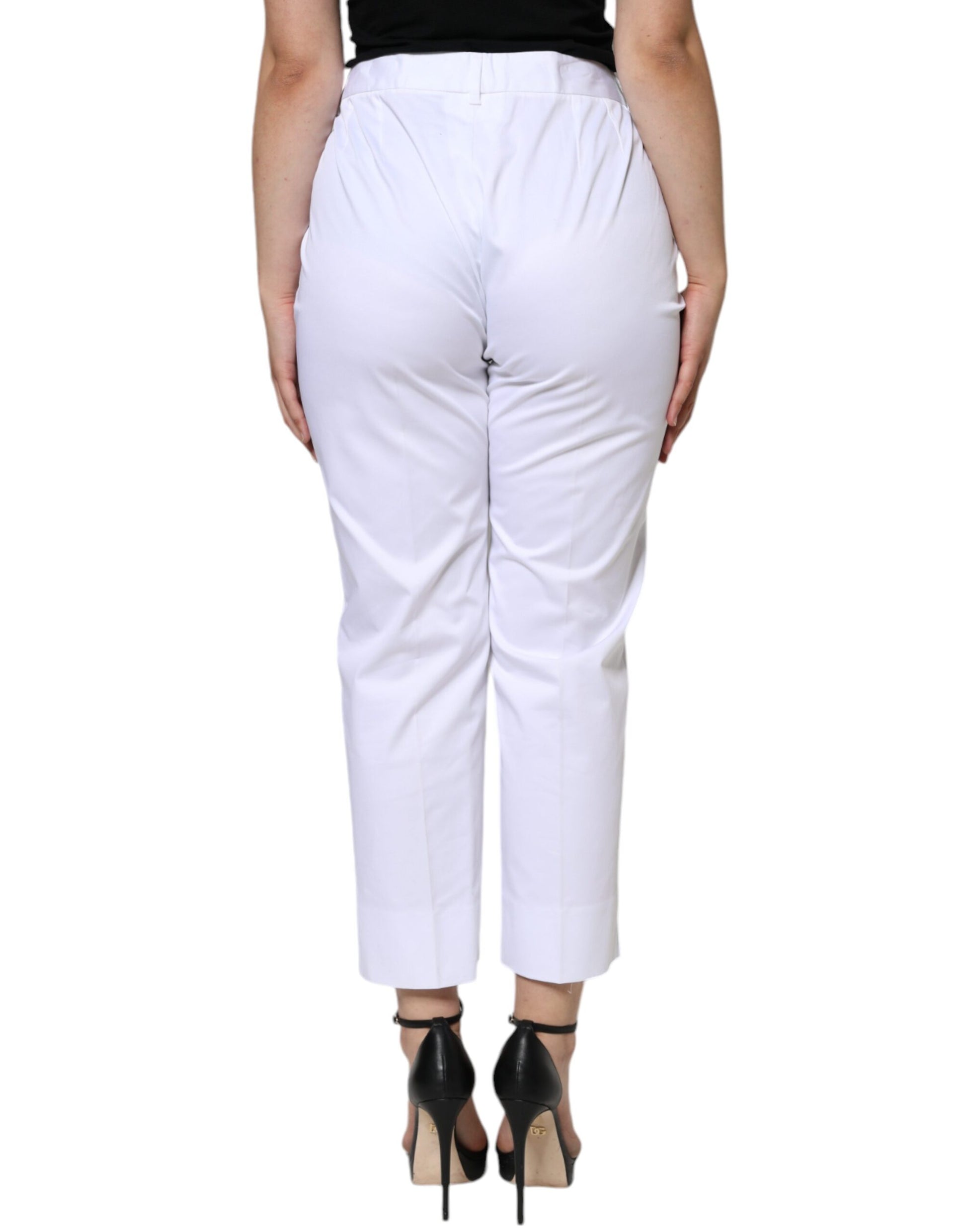 Vaqueros de talle medio de algodón blanco con corte cónico