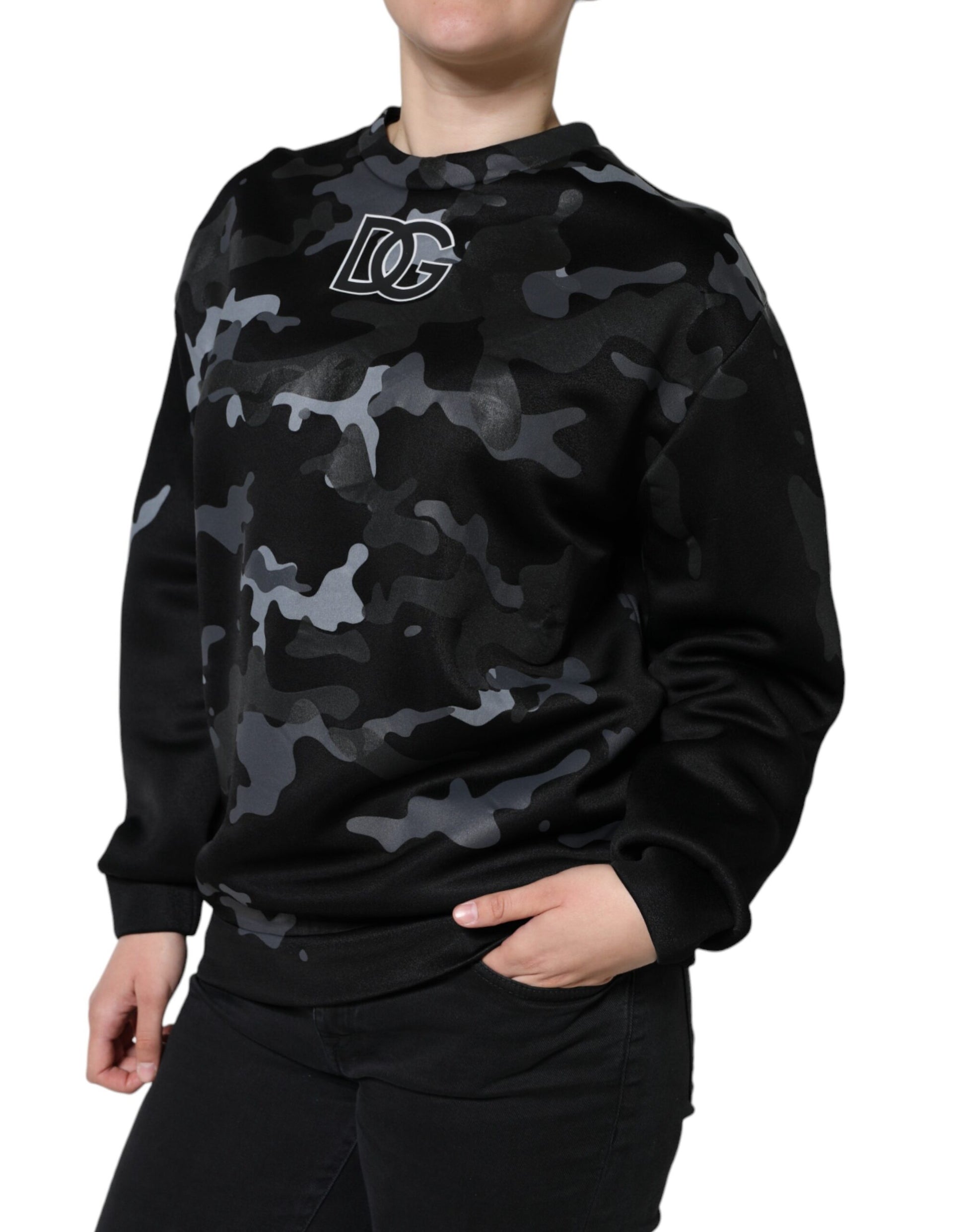 Schwarzer Sweatshirt-Pullover mit Rundhalsausschnitt und Camouflage-Muster