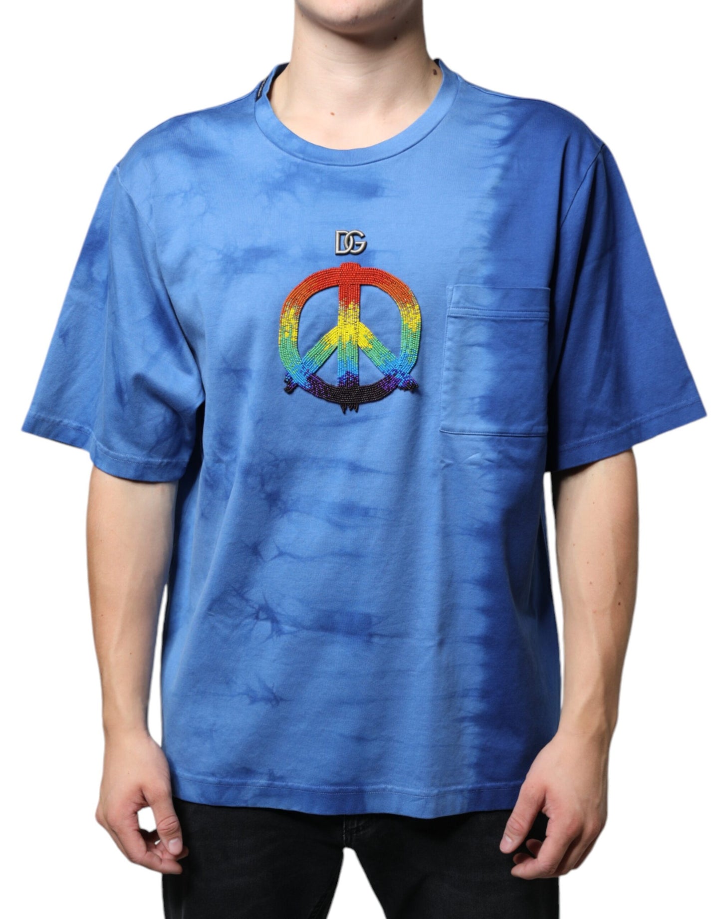 Camiseta de algodón con el símbolo de la paz y efecto tie-dye azul