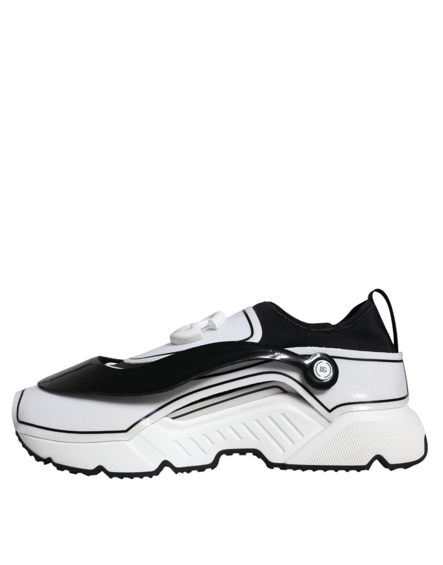 Zapatillas Daymaster con placa de logotipo en blanco y negro