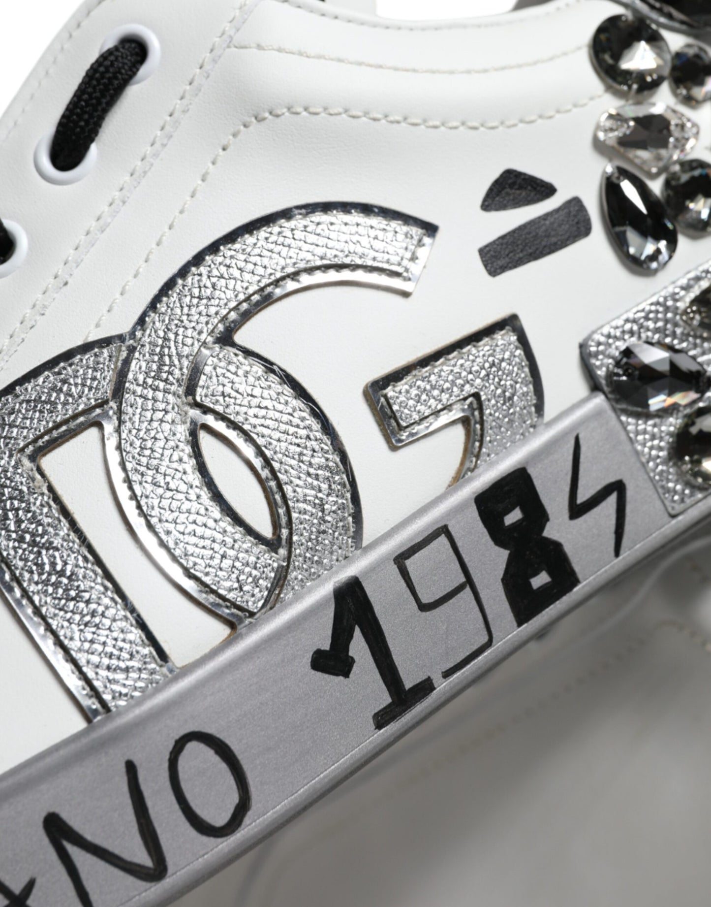 Portofino Sneakers mit Kristall-Logo in Weiß und Silber