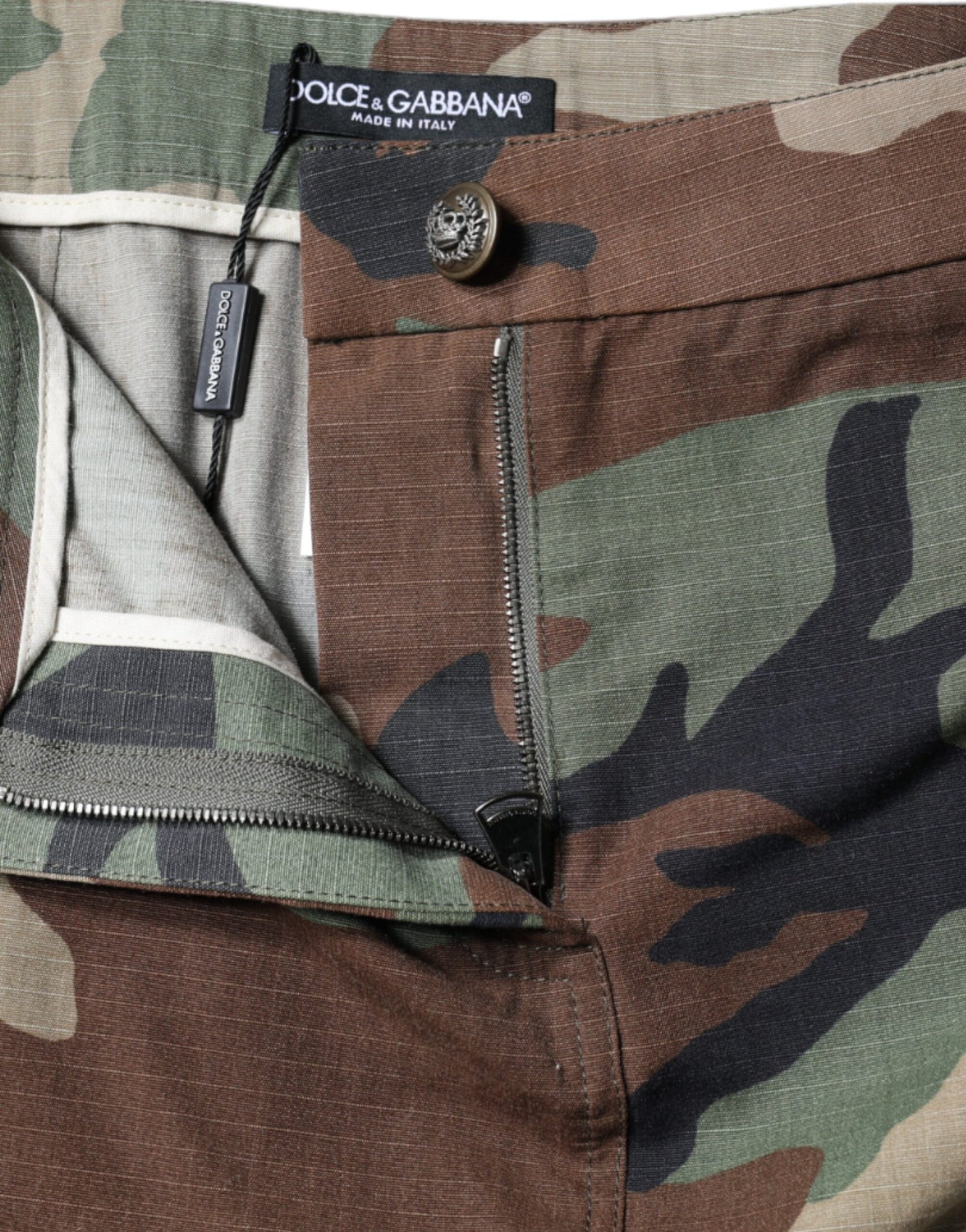 Mehrfarbiger A-Linien-Rock mit mittelhoher Taille und Camouflage-Muster