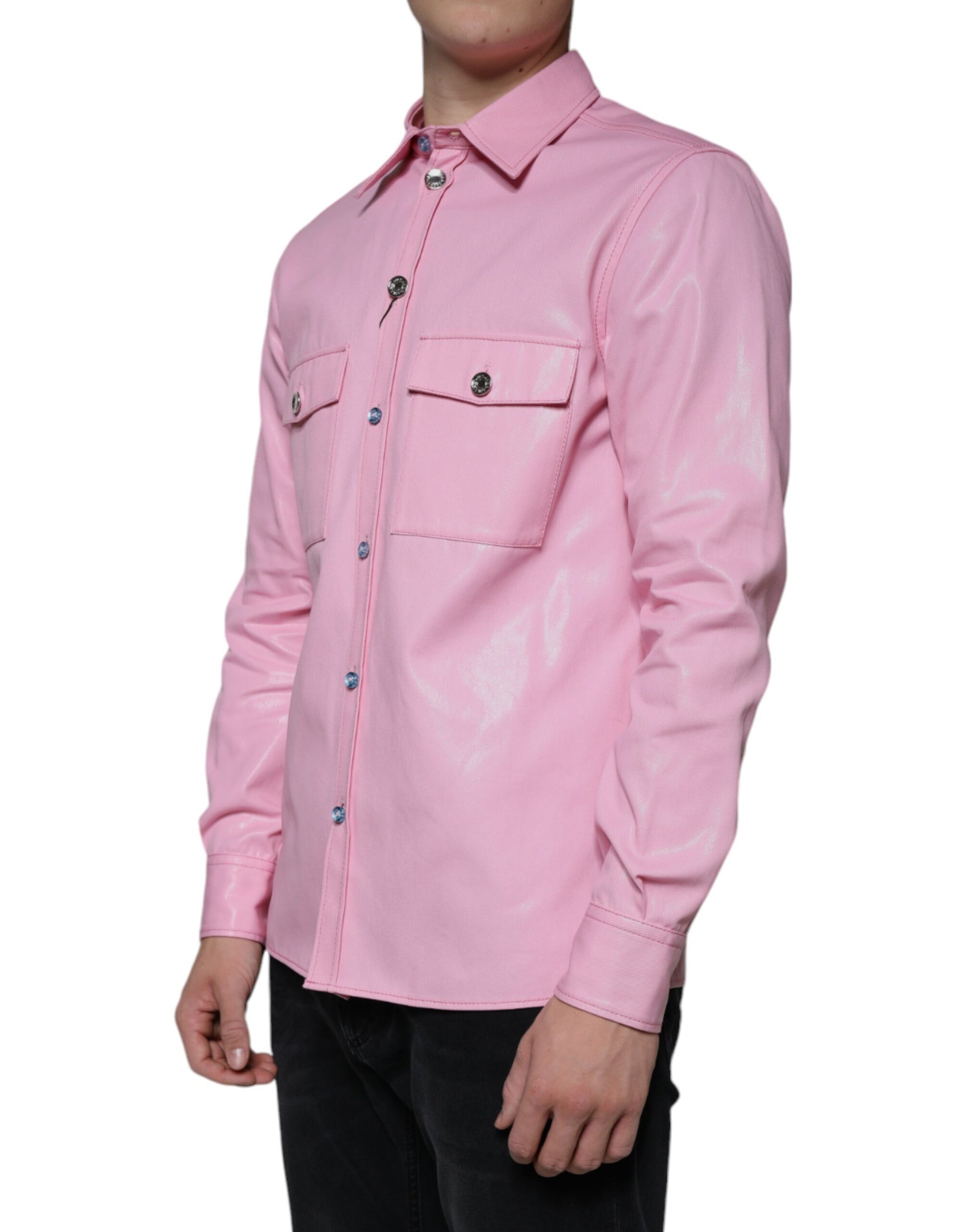 Camisa de algodón con cuello y botones en color rosa