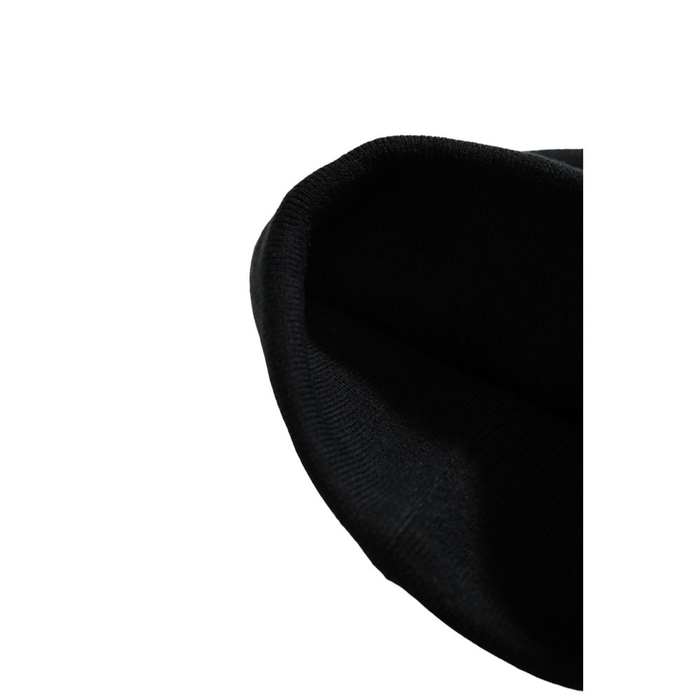 Sombreros y gorras de acrílico negro