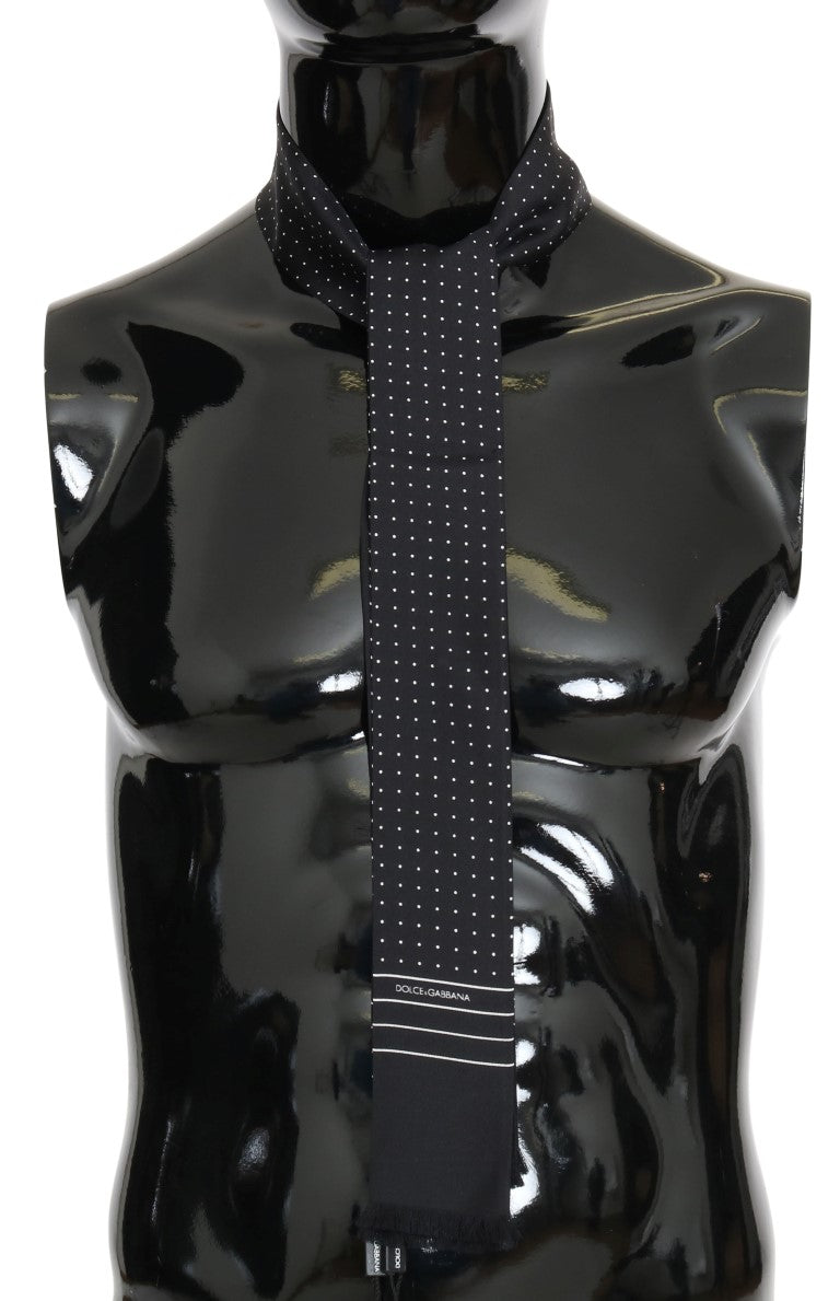 Eleganter Seidenkrawattenschal für Herren