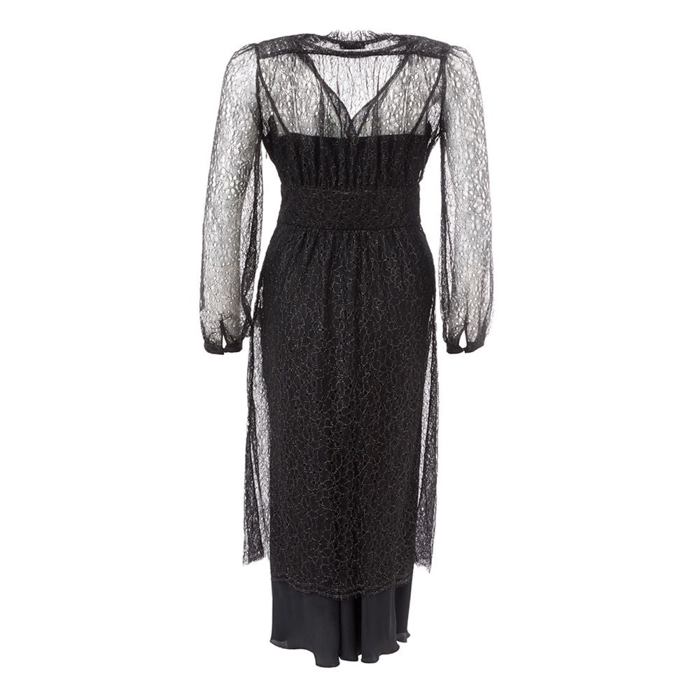 Elegante vestido de nailon negro