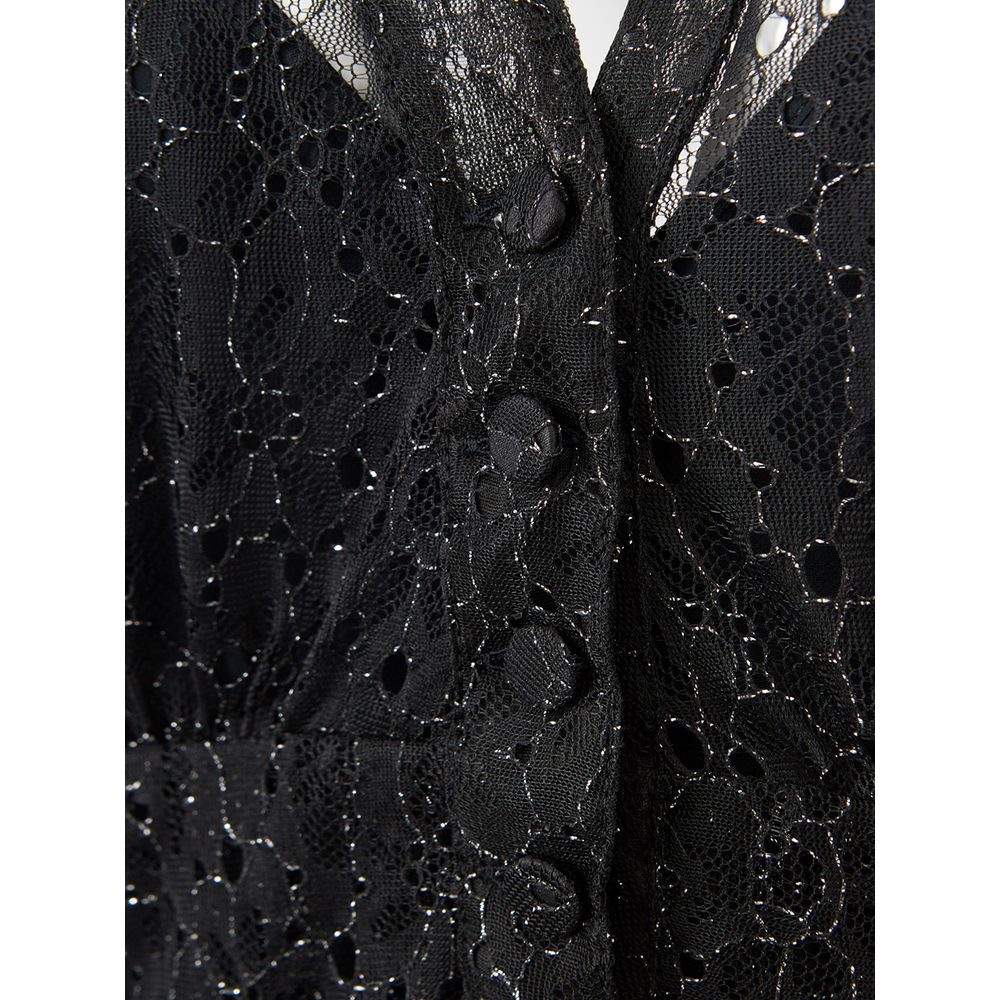 Elegante vestido de nailon negro