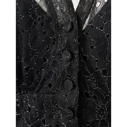 Elegante vestido de nailon negro