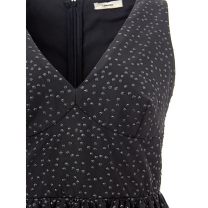 Elegante vestido negro de polietileno