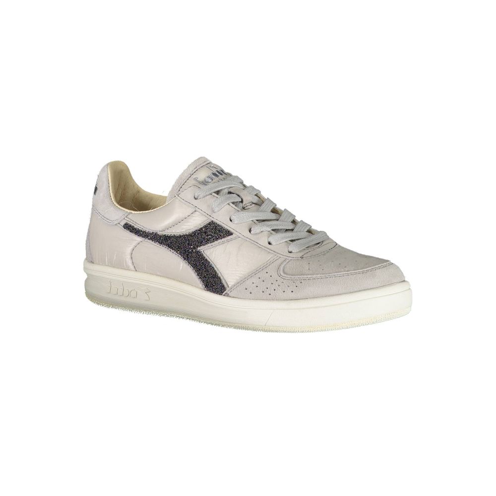 Zapatillas de piel gris para mujer