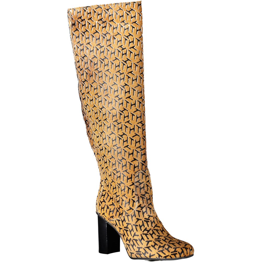 Bota de mujer de piel beige