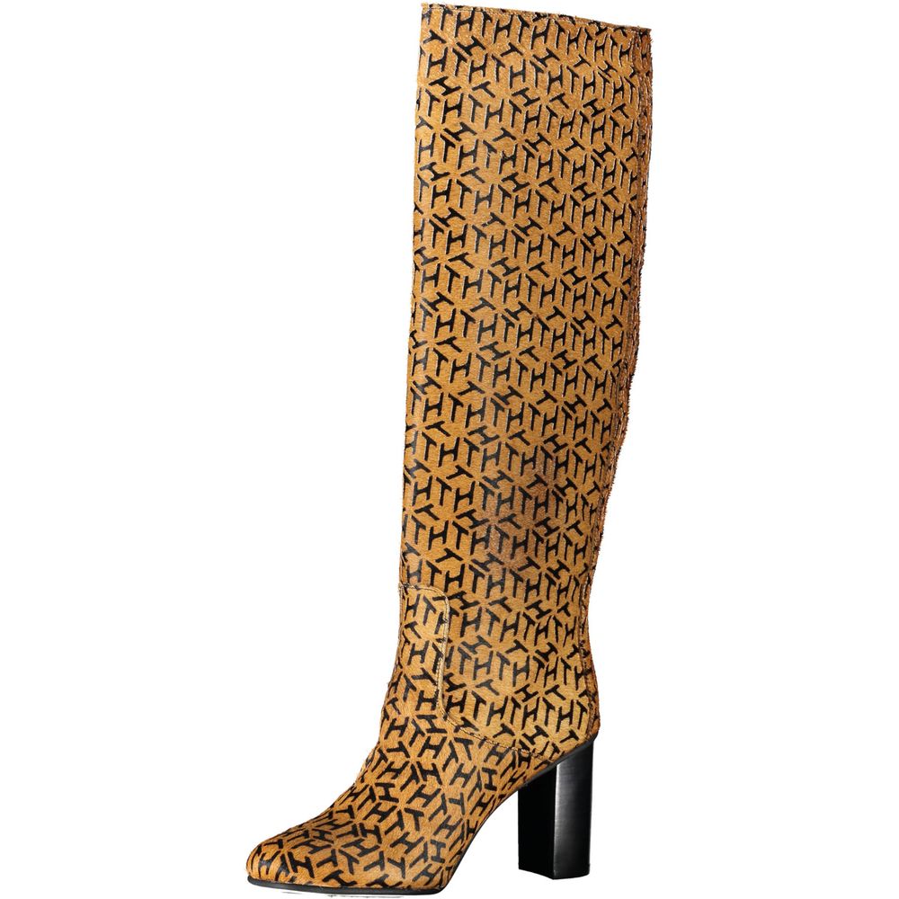 Bota de mujer de piel beige