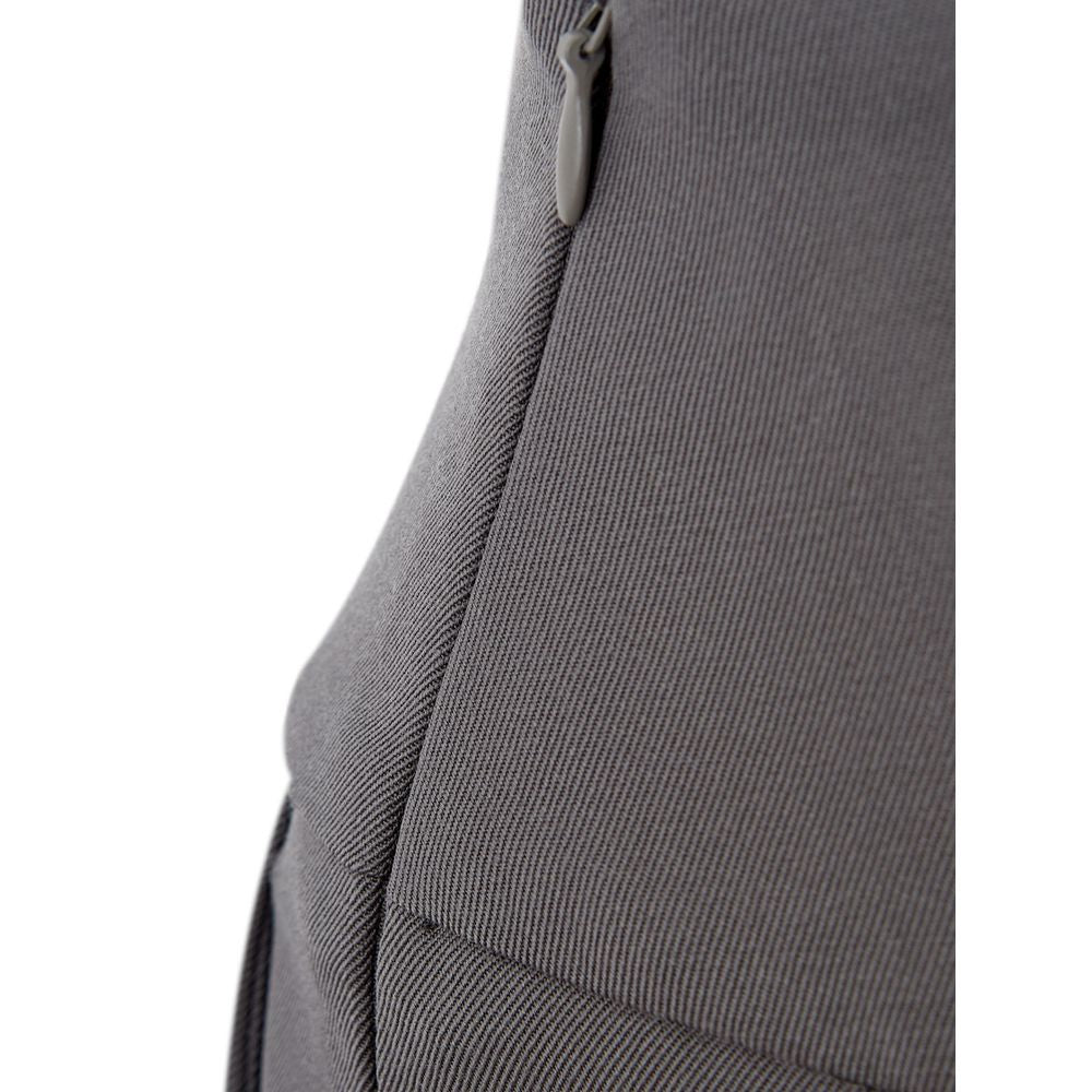 Pantalones de lana gris elegantes para un estilo sofisticado