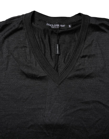Dark Gray Silk V-neck Short Sleeves T-shirt