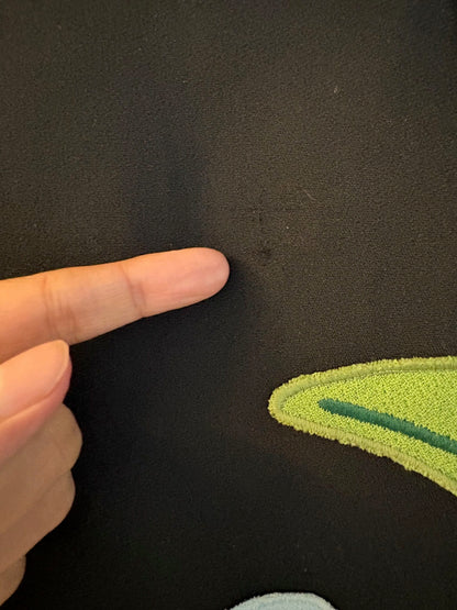 Elegantes Etuikleid mit Dschungelmotiv