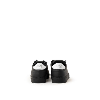 Zapatillas de piel negras