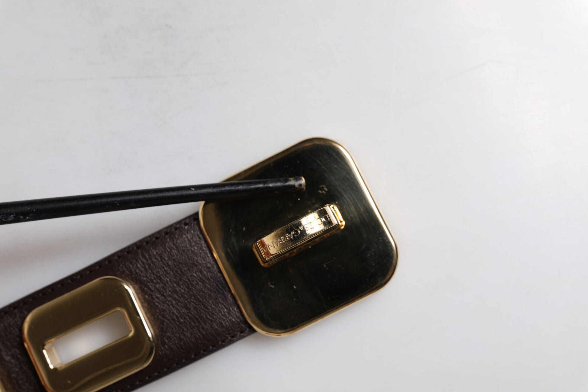 Dark Brown Leather Gold Rotating Buckle Belt
