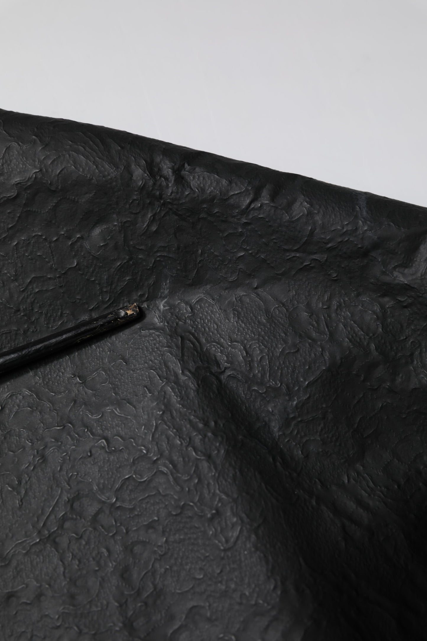 Black Cotton Short Sleeves V-neck T-shirt