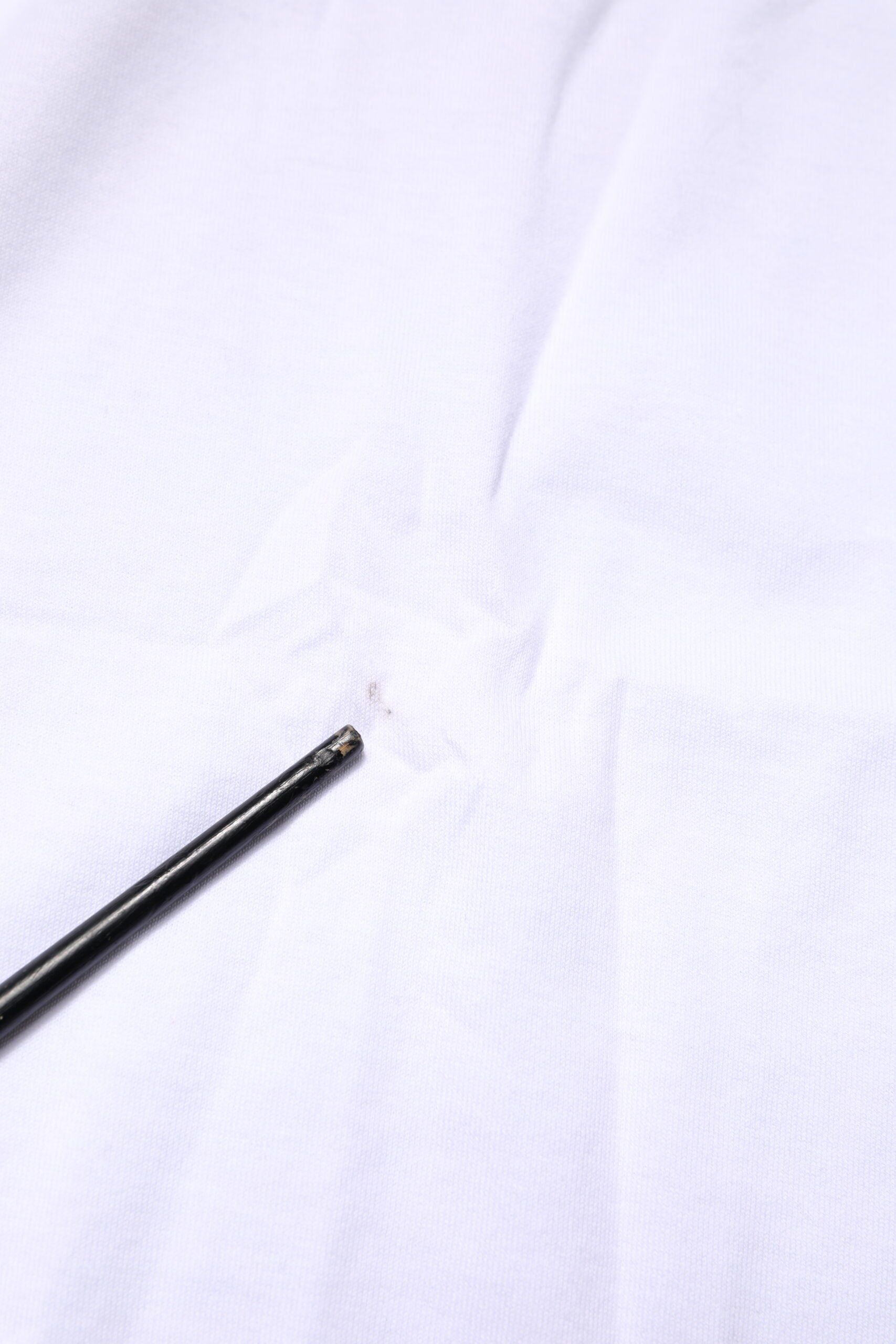 White Cotton DG Crown Embroidery T-shirt