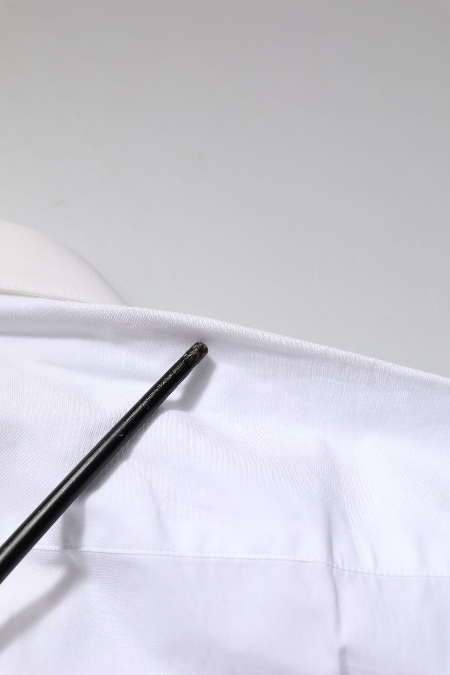 White GOLD Long Sleeves Dress Formal Shirt