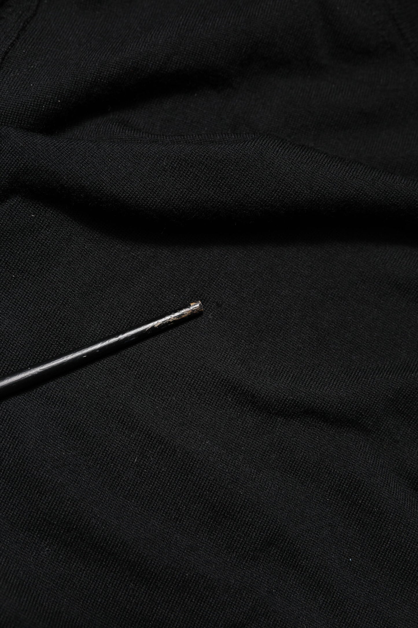 Black Long Sleeve Crew Neck Pullover Sweater