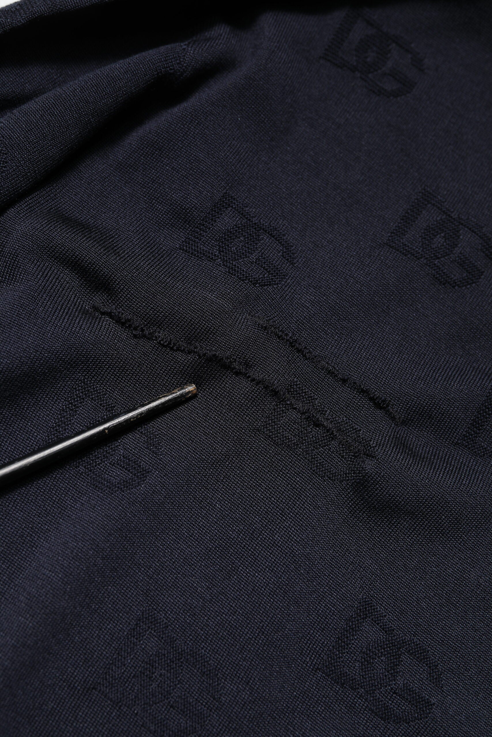 Black Silk Crew Neck Sweatshirt Sweater