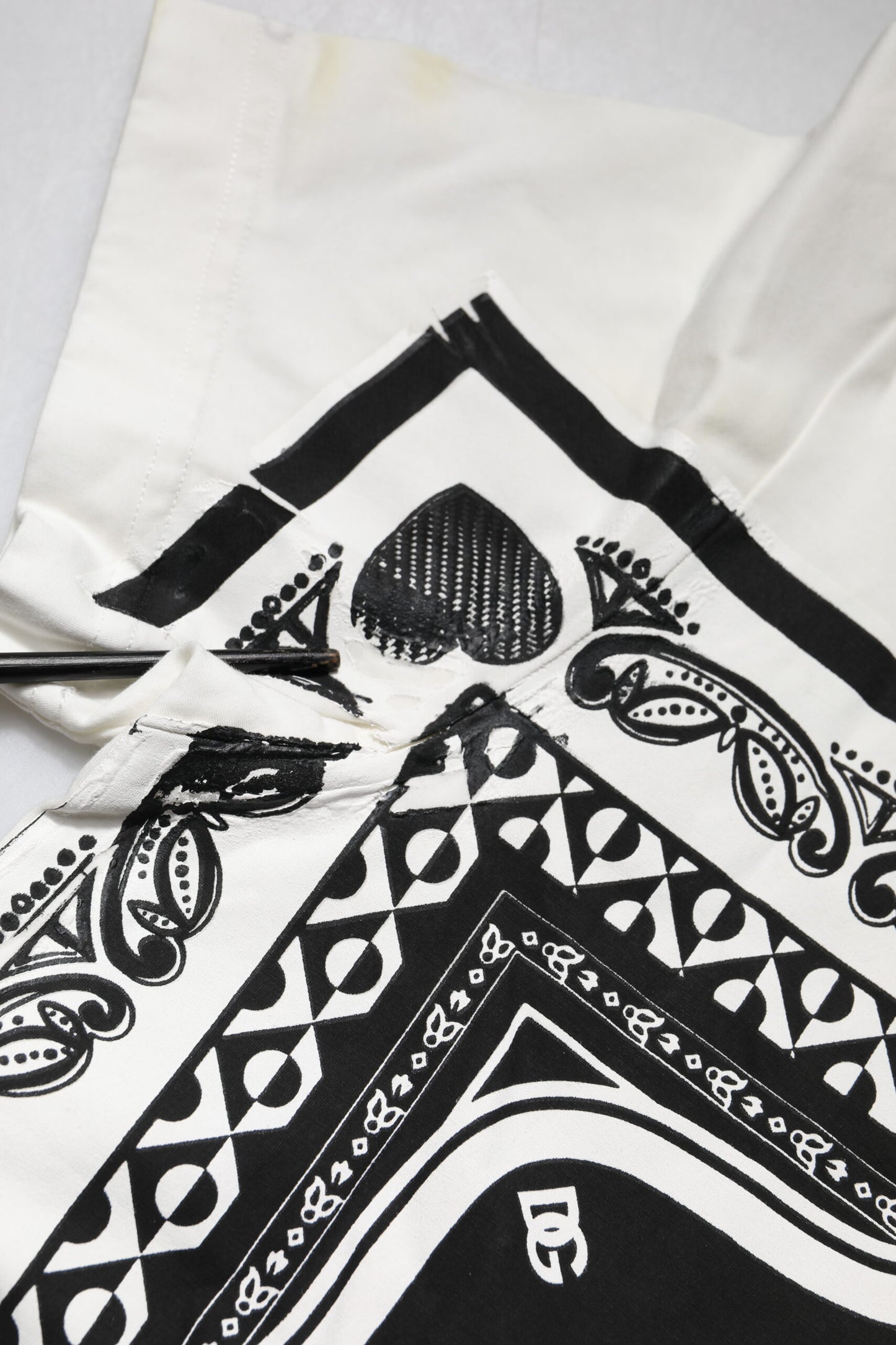 White Bandana Crew Neck Short Sleeves T-shirt