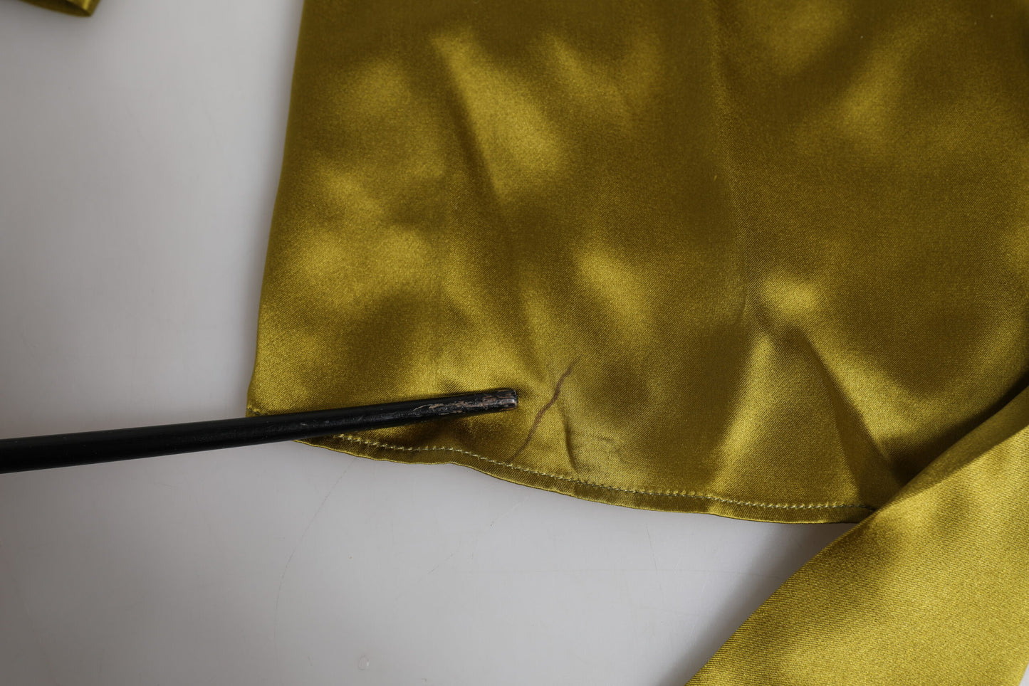 Green Ascot Collar Long Sleeves Blouse Top