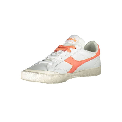 Zapatillas de piel blancas para mujer