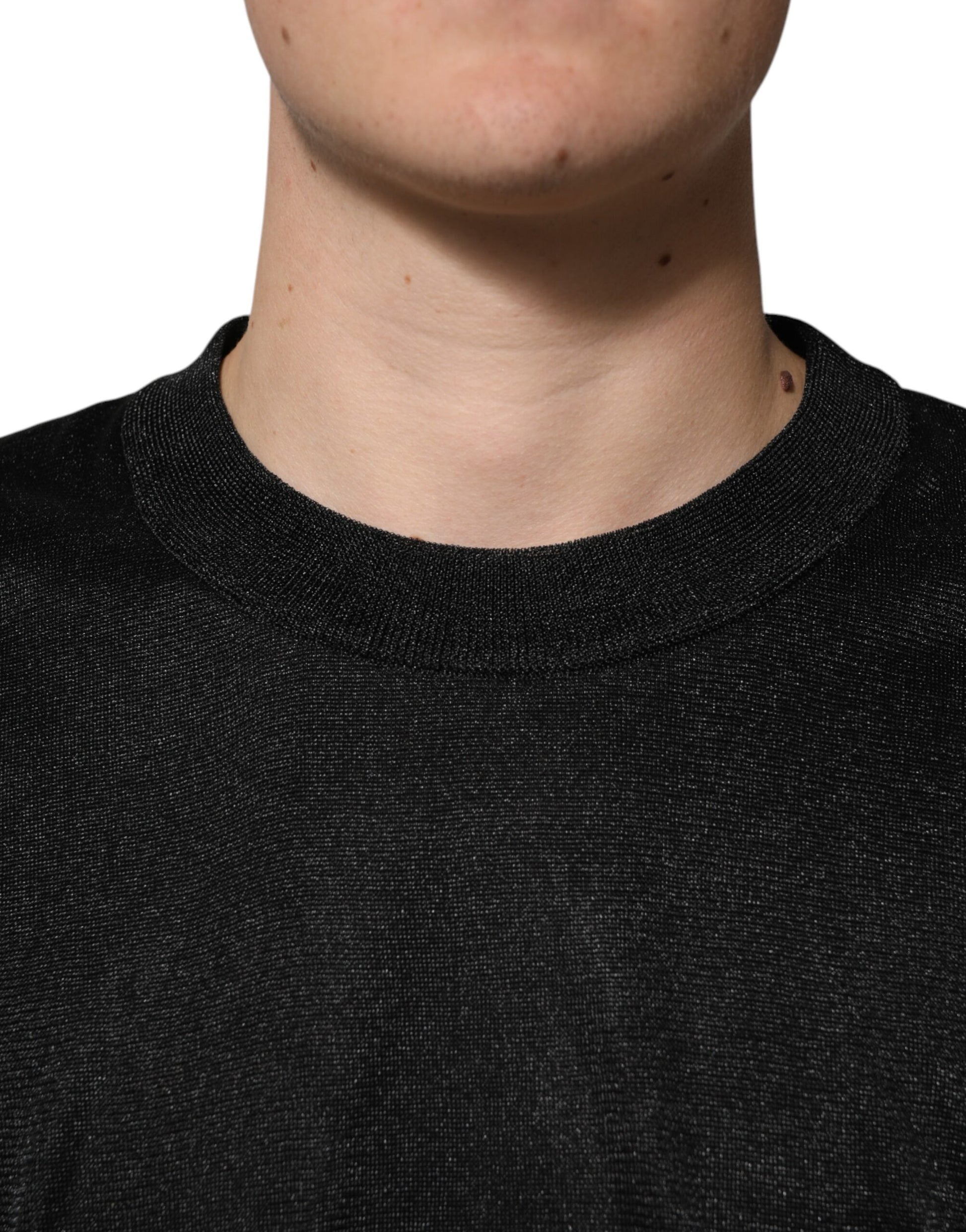 Black Polyester Pullover Sweatshirt Sweater