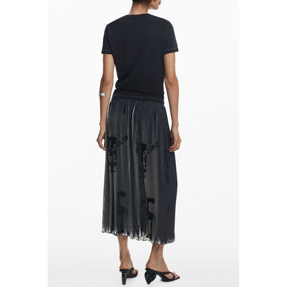 Black Cotton Women T-Shirt