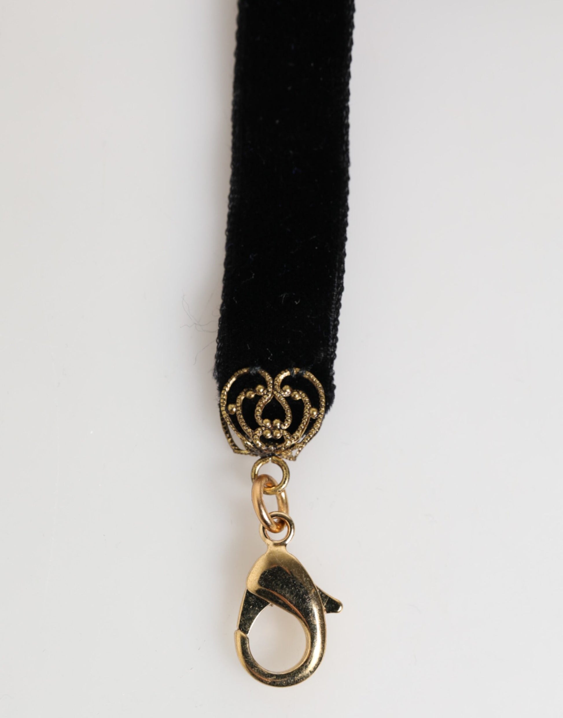 Blue Floral Appliqué Velvet Choker Crystal Beads Necklace