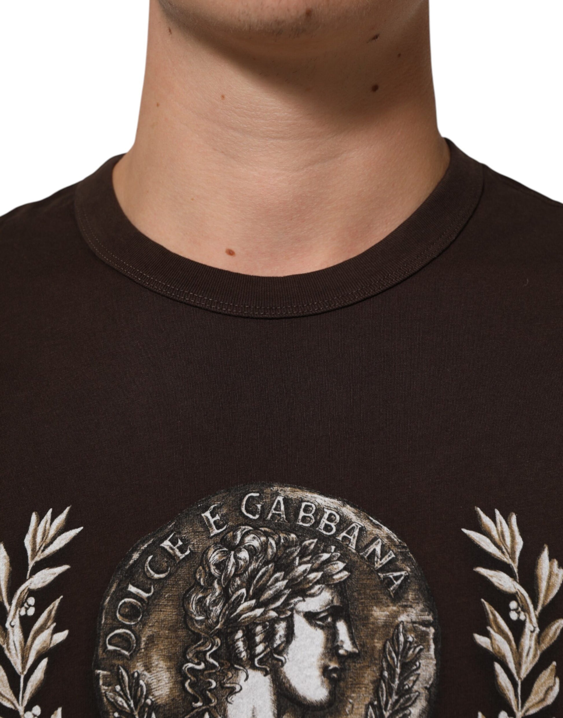 Brown Coin Laurel Print Men Crew Neck T-shirt